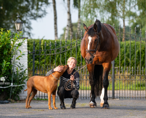 Lage resolutie Esther Manders met logo--17